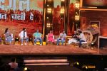Kiran Rao, Aamir Khan, Sakshi Tanwar, Sanya Malhotra, Fatima Sana Shaikh visit On the Sets Of Sa Re Ga Ma Pa 2017 on 21st May 2017